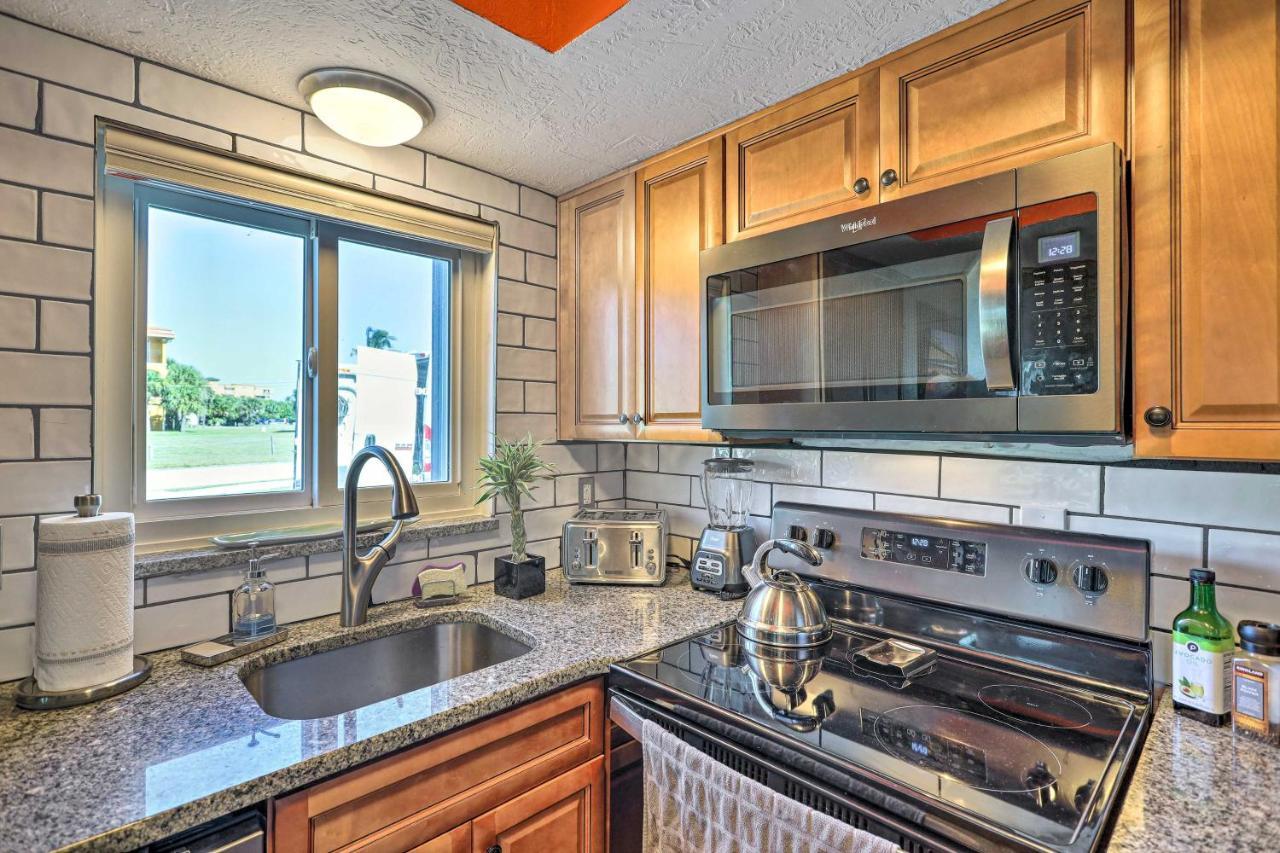 Cape Canaveral Home With Balcony Walk To Beach Экстерьер фото